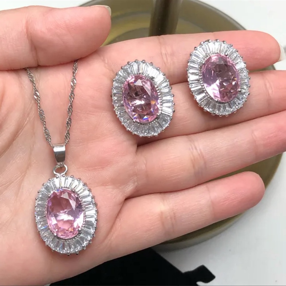 Elegant 18KGP Oval CZ Set NEW